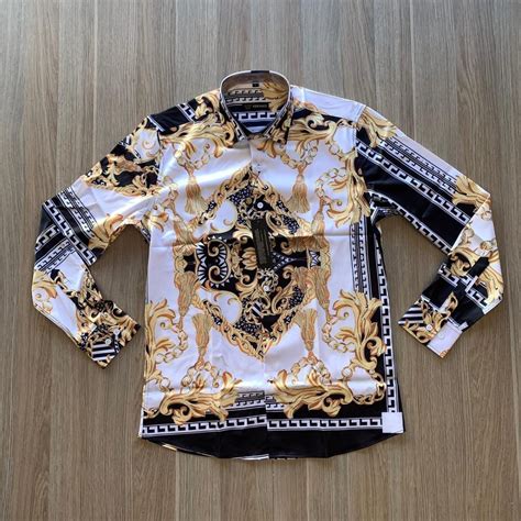 camisa versace blanca con dorado